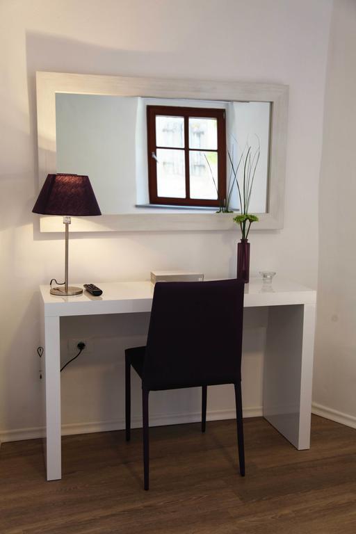 Boutique Hotel Dvor Dobrovo Værelse billede